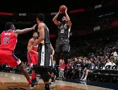 灰熊强势鹈鹕,布拉德利一己之力扛起全队 灰熊强势鹈鹕,布拉德利一己之力扛起全队