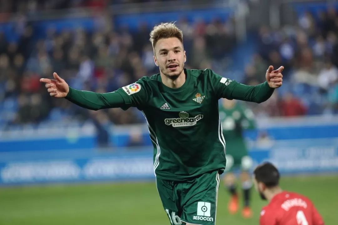 100T翻盘DFM,Mickey一己之力扛起全队 100T翻盘DFM,Mickey一己之力扛起全队