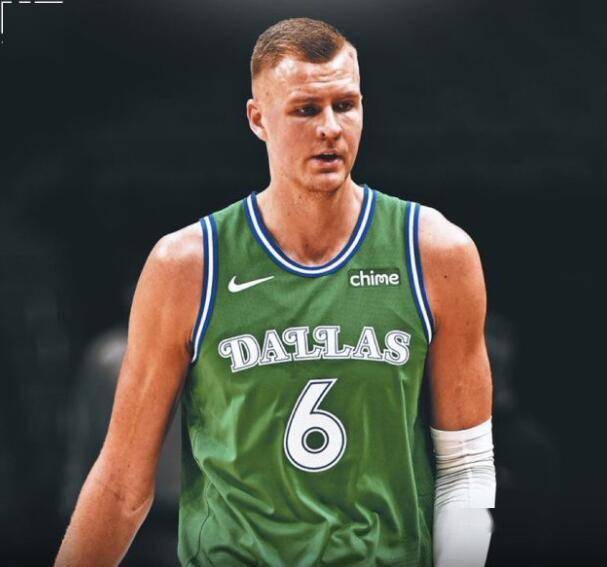 雄鹿碾压掘金，波尔津吉斯高光表现