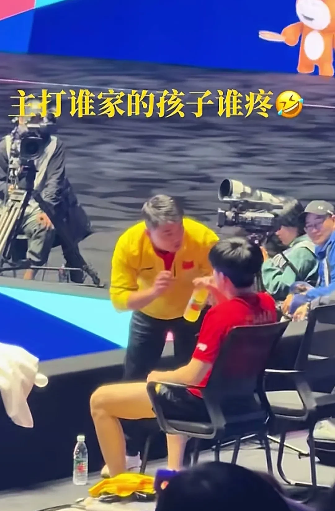 瑞典乒乓球队翻盘奥地利乒乓球队，王皓完成帽子戏法