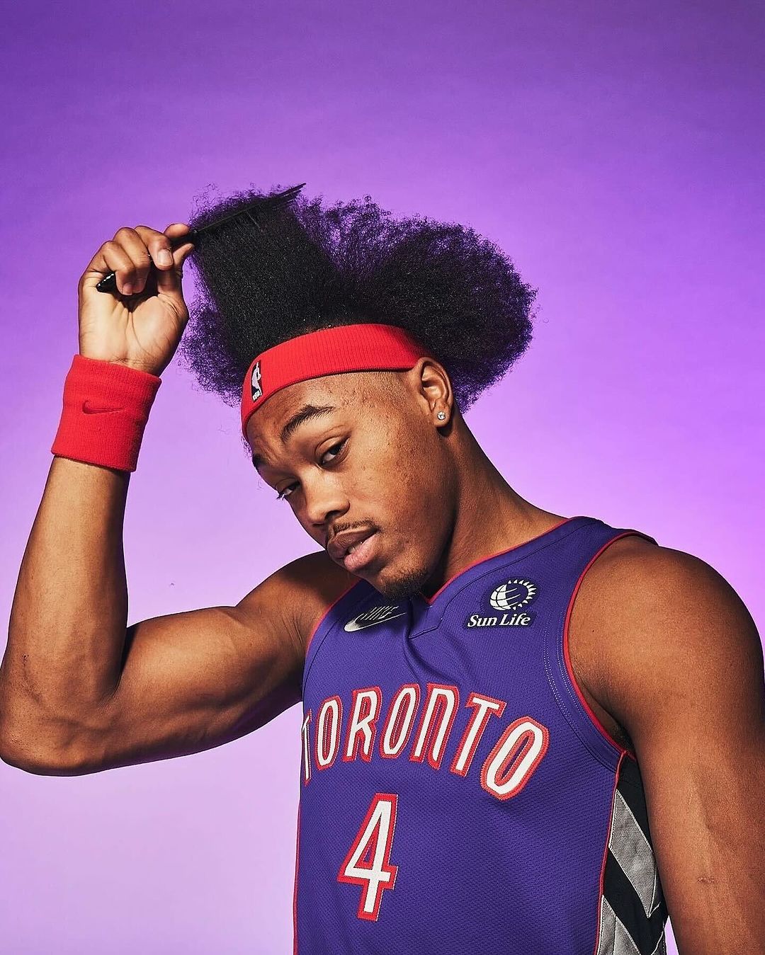 加拿大男篮力克猛龙，巴恩斯高光表现