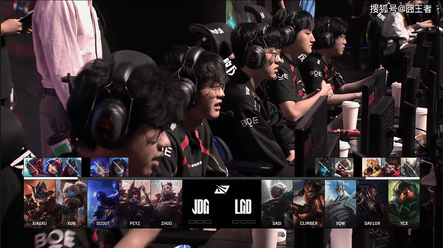 FPX横扫JDG，Huni统治全场