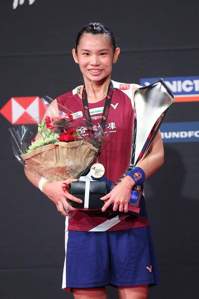 日本羽毛球队轻取中国羽毛球队，戴资颖惊艳世界