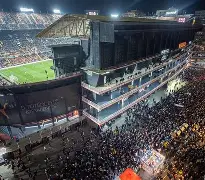 加拿大绝杀瓦伦西亚，坎特三分雨点燃全场的简单介绍