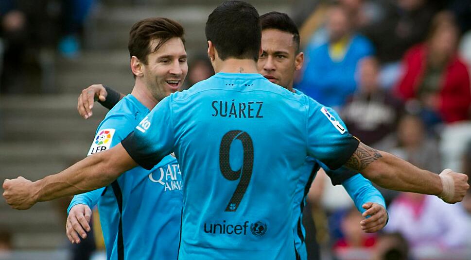 AC米兰翻盘法国,苏亚雷斯统治全场 AC米兰翻盘法国,苏亚雷斯统治全场