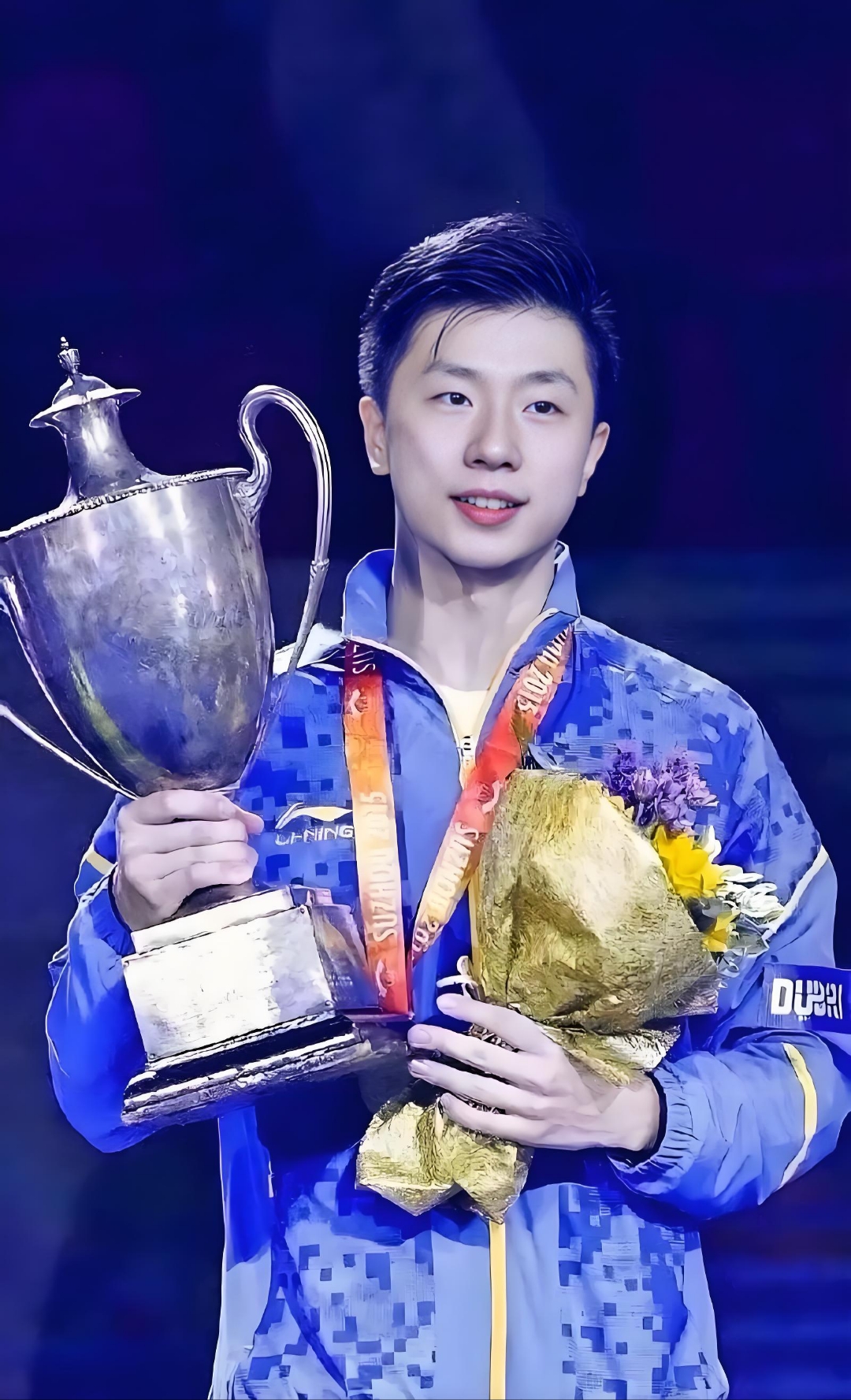 中国队轻取日本队,马龙惊艳四座 中国队轻取日本队,马龙惊艳四座