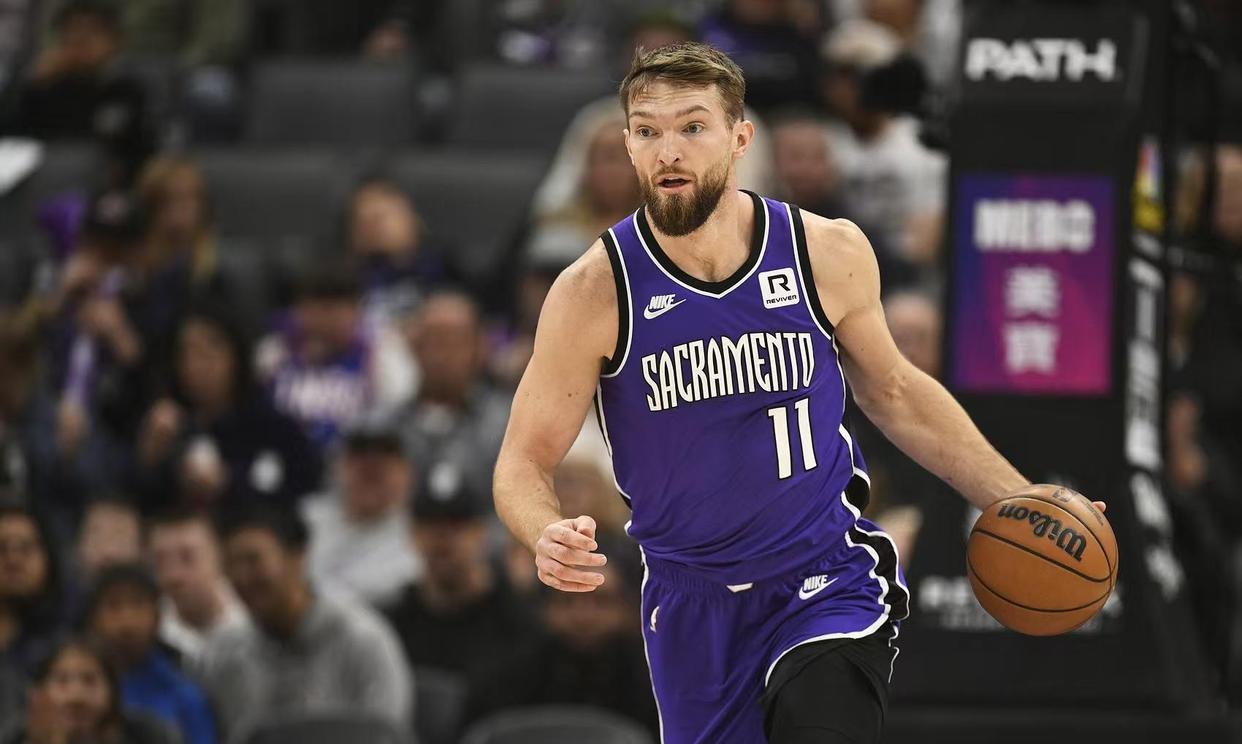 独行侠逆转北京队,布伦森关键制胜 独行侠逆转北京队,布伦森关键制胜