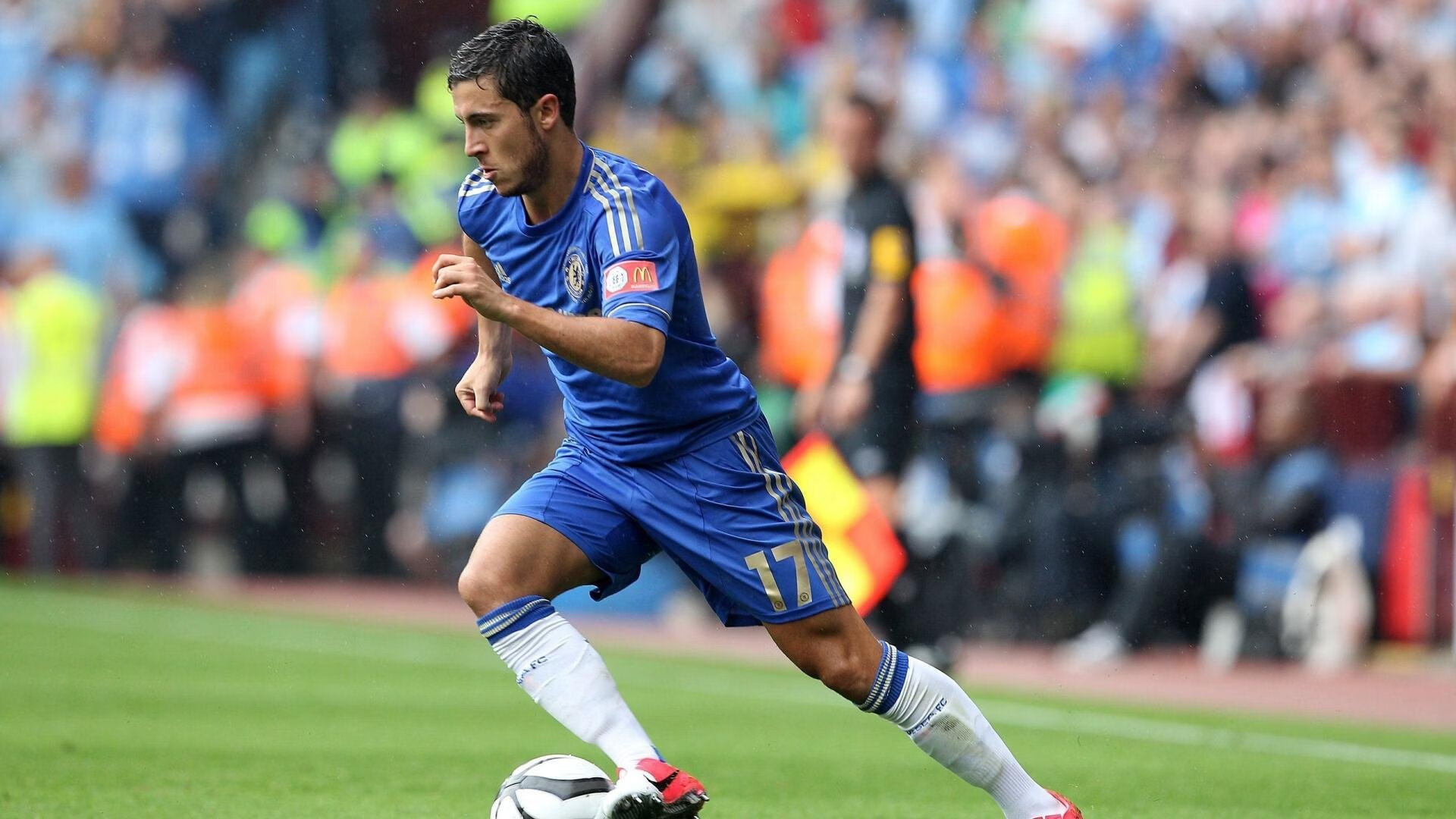 赛道熔炉,当F1的极速黑夜遇见哈利伯顿的绝境救赎